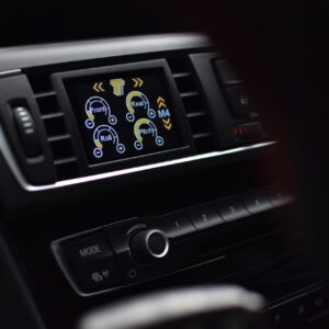 Touch screen for the TracTive suspension system